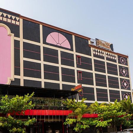 Reddoorz Plus Near Chadstone Mall Bekasi Exteriér fotografie