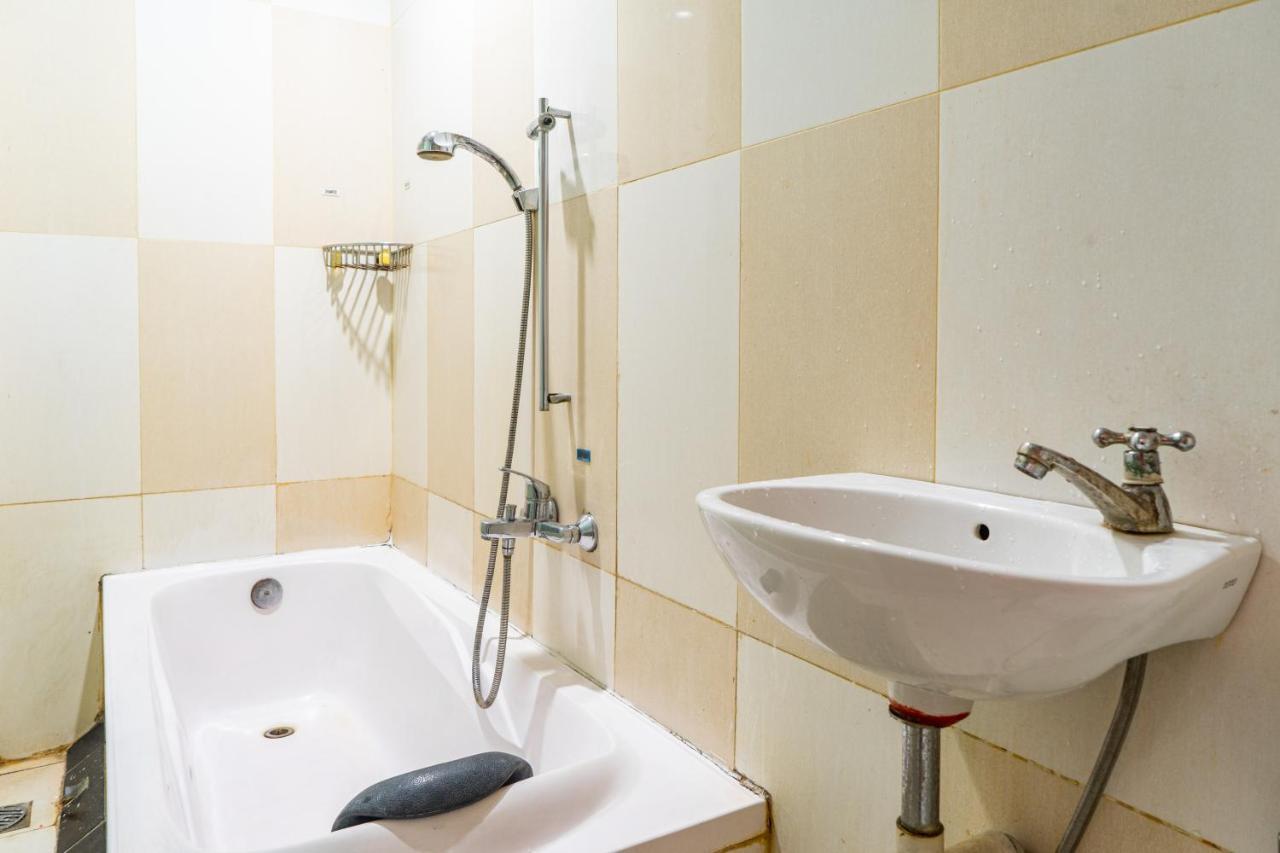 Reddoorz Plus Near Chadstone Mall Bekasi Exteriér fotografie